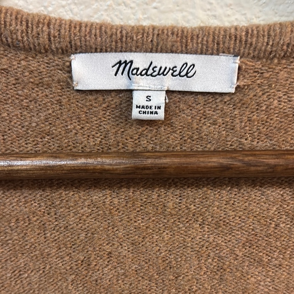 Madewell Tan and Navy Open Cardigan - Picture 2 of 3